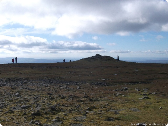 ingleborough summit