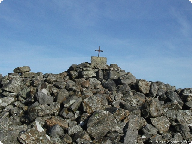 rievers cross rievers cross