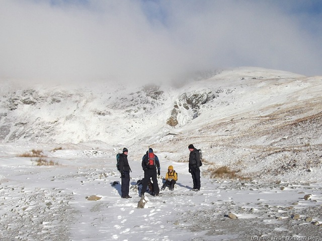 [fight club hikers 007[5].jpg]