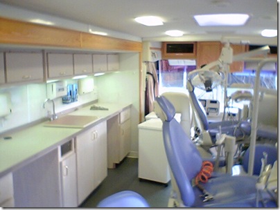 consultório móvel dentista