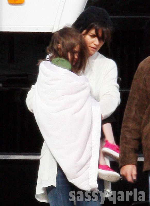 katie holmes suri cruise wichita boston