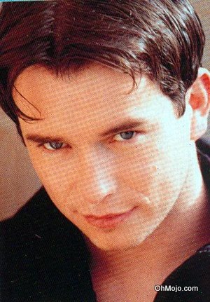 [stephen_gately32.jpg]