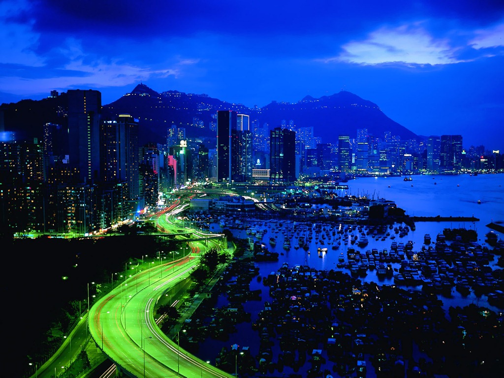 [Cities_Night_windows_005059_[3].jpg]