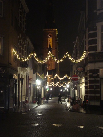 [Maastricht evening 4[5].jpg]