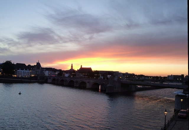 [DSC00536 Stitch2[6].jpg]