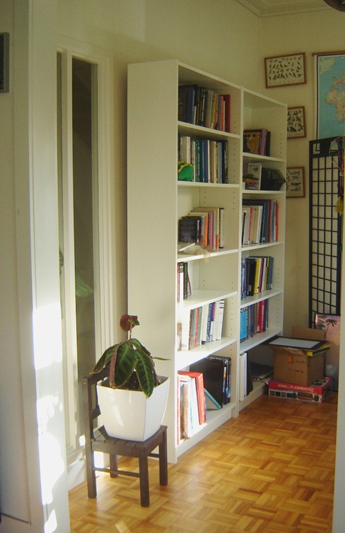 [Apartment Library 2[2].jpg]