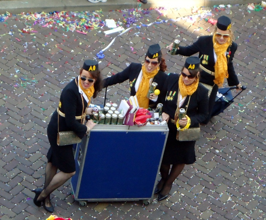 [2011 Carnivale parade Maastricht DRH 13[4].jpg]