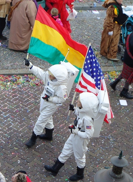 [2011 Carnivale parade Maastricht DRH 14[6].jpg]