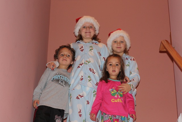 [DecemberChrstmas09 336[3].jpg]