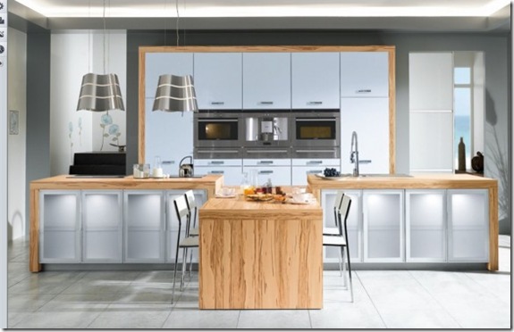 wooden-white-kitchen-582x369
