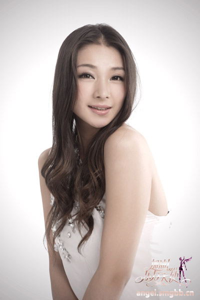 美眉日报 86166d78e30b21e78693810e00011afa 《加油！东方天使》哈尔滨五强精美定妆照