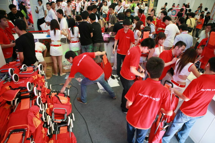 美眉日报 58c379f7t7189075140f6 ChinaJoy 2009 盛大展台ShowGirl实拍