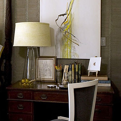 [vintage-desk-l[4].jpg]