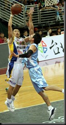 裕隆李學林(左)