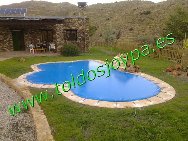 Cobertor de piscinas en Almeria