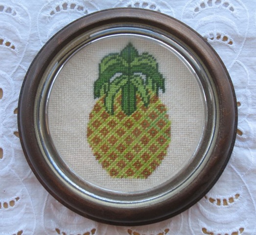 [Etsy Pineapple Cross Stitch[2].jpg]