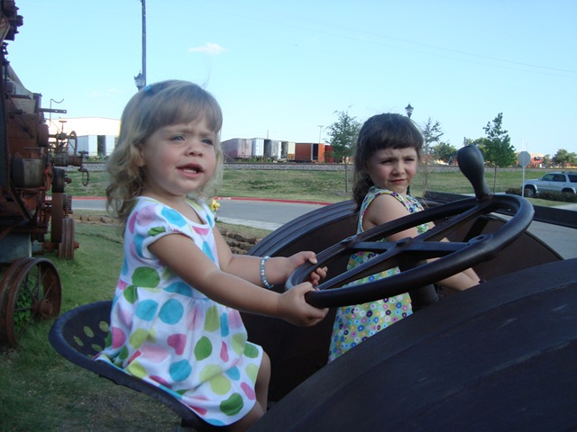 [DSC044915.jpg]
