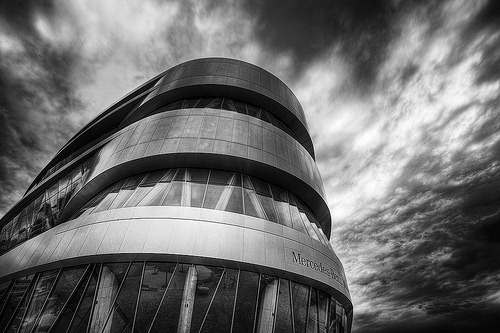 bw-Mercedes-Benz-Museum