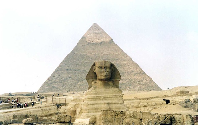 [egypt-pyramide-n3[5].jpg]