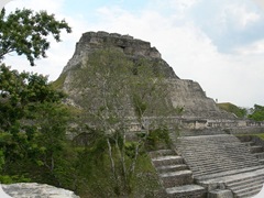 Xunantunich Belize