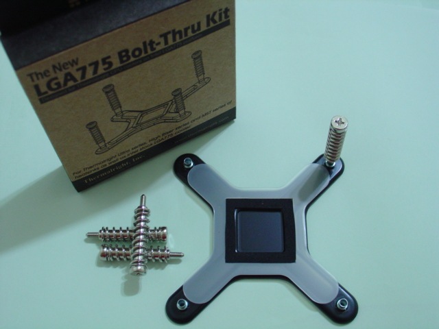 [Thermalright LGA775 Bolt-Thru Kit-1[4].jpg]