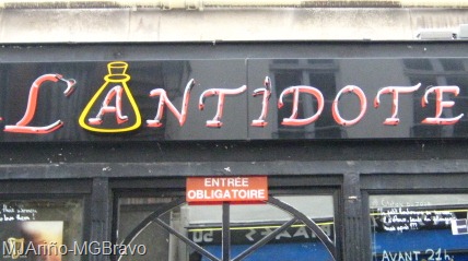 [Paris 2010 (991)[15].jpg]