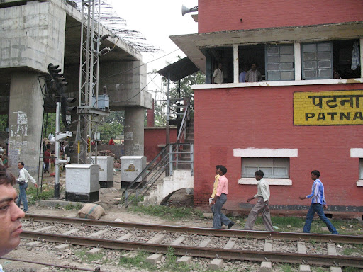 Varanasi+railway+station+code