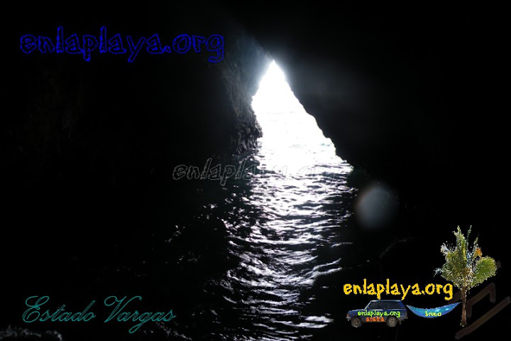 Playa La Cueva V025 (Urama)