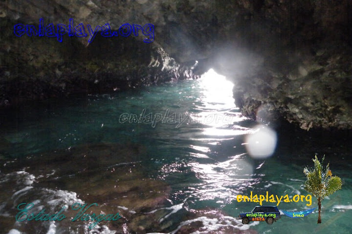 Playa La Cueva V025 (Urama)