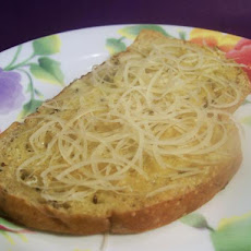 Kona K's Too Easy Garlic Toast