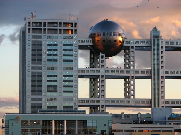 Fuji television building (Tokyo, Japan)