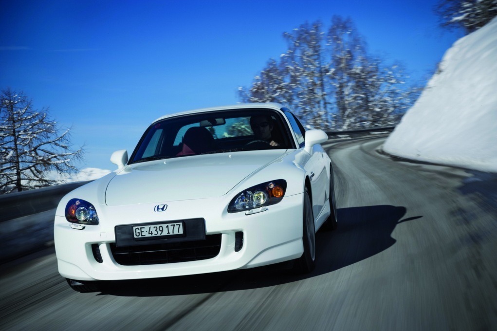 [Honda-S2000-Ultimate-Edition-7[2].jpg]