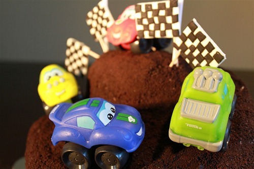 Car and Truck Cake 3