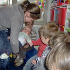 rodevlindertjes- april 0910- baby leon op bezoek