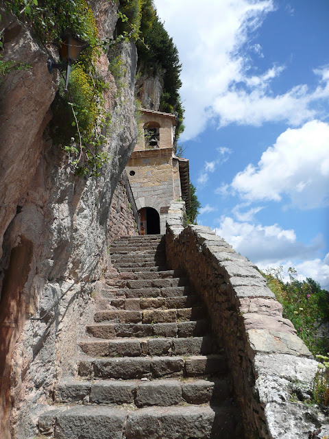 P1100337_montgrony.JPG