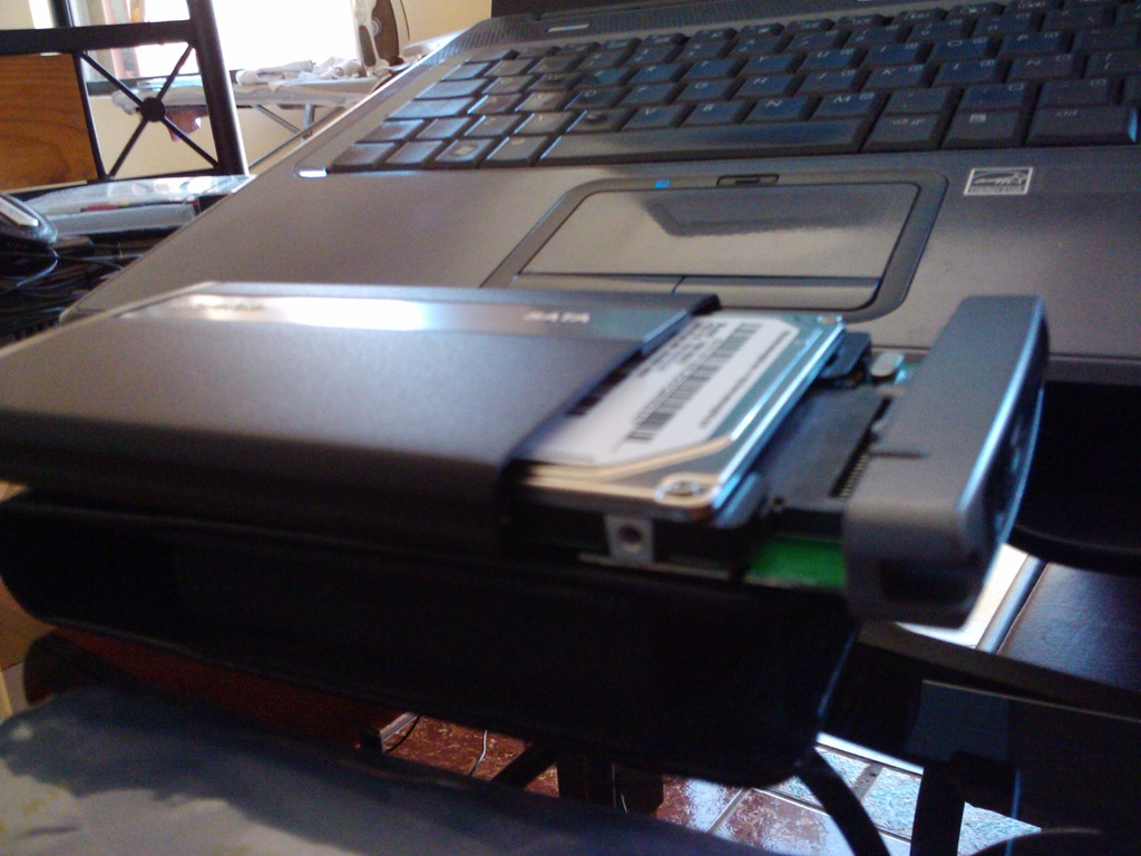 [2010-11-30 12.32.19[4].jpg]