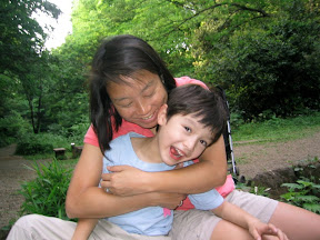 Kai and Maria at the Tokyo Institute for Nature Study