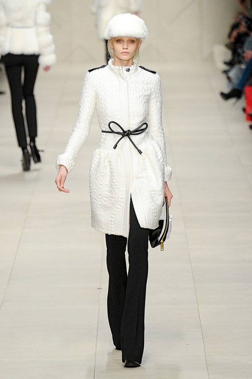 [L_BurberryProrsum_F2011_133.jpg]