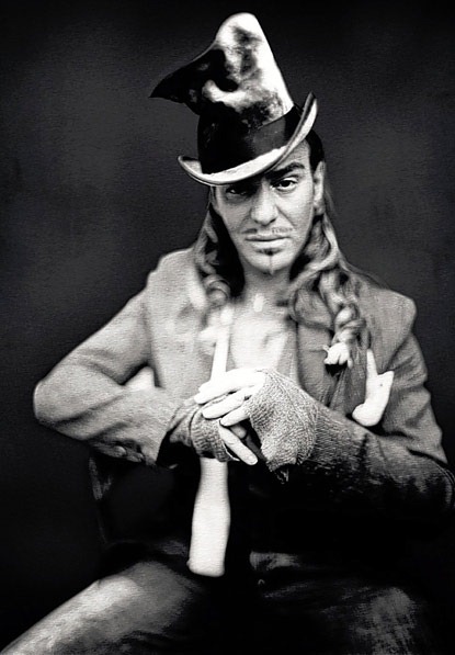 [galliano[3].jpg]