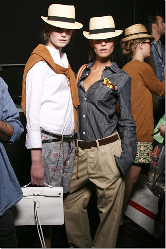 DSQUARED2-SPRING-RTW-2011-BACKSTAGE-026_runway