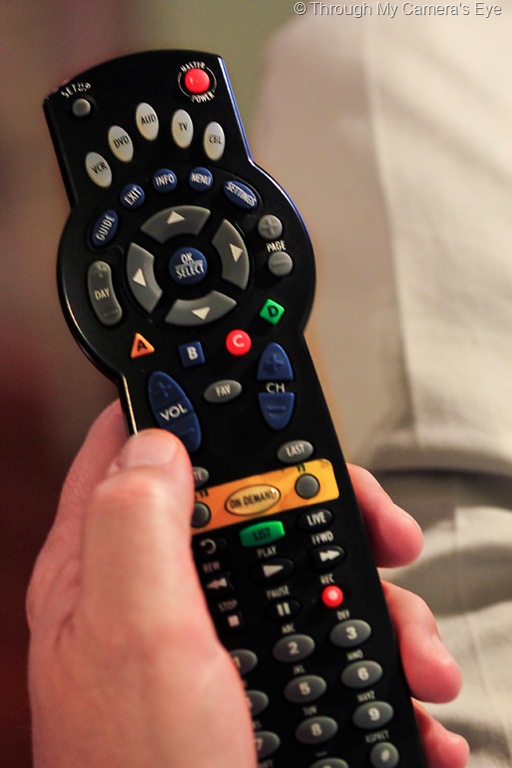 [joe-remote[9].jpg]