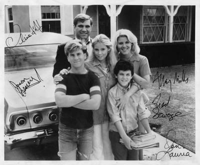 [Wonder-Years-Fam-Autograph[3].jpg]