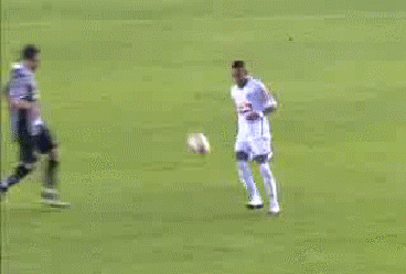 http://lh4.ggpht.com/_eDkF6PLNE8g/S4wpiyfMziI/AAAAAAAAAbc/vTdB-O0Rft8/neymar.gif