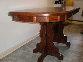 round colonial table