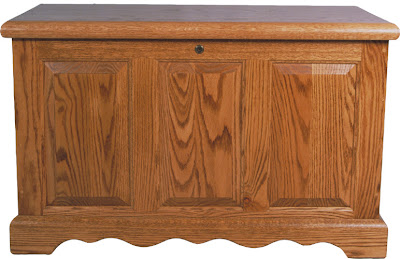 Hope Chest, Oak Hardwood, Medium Finish