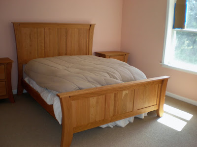 Kyoto Bed in Oil & Wax Cherry