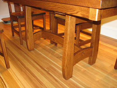 60 x 32 Montreal Dining Table and Seneca Chairs in Autumn Oak