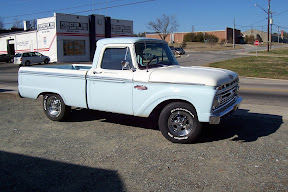 Steve Frys 1966 Custom Cab, short bed. Pretty much original looking except wheels