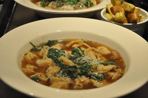 Tortellini Soup 034.JPG