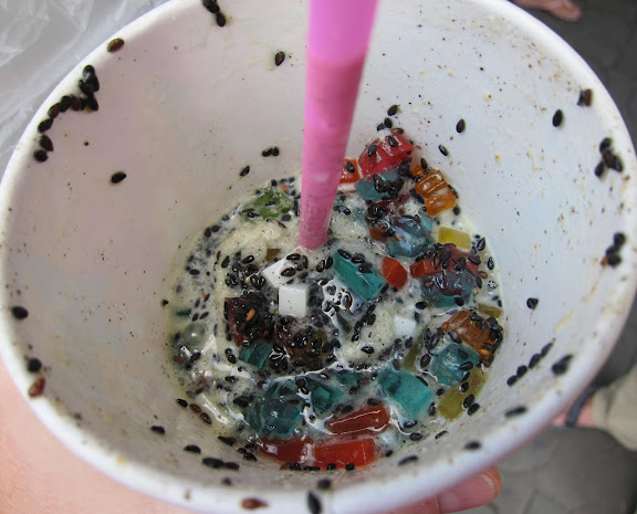 Green Tea and Black Sesame Shaking Milk Jelly